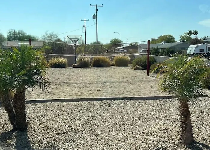 Massive 19br Estate Private Pool And Hot Tub Sleeps 32 Pet-friendly *